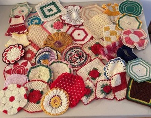 UL - Vintage Crochet Potholders - Assorted Hexagon, Round & Square Designs