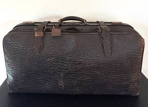 uL - Vintage Suitcase 8x27x14 Inches - Hotel Benson Portland Oregon Sticker