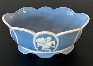 BB - Blue Cloud-Edge Bowl with White Relief Medallion - Hand Painted Japan