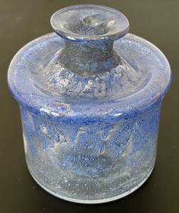 uL -Vintage Art Glass Blue Glass Vase 5-Inch Tall - Crackle Finish - Decorative Art Glass