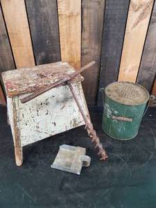 lot 50 image: Vintage Stepstool with great Patina, Metal Scoop, Live&nbsp bucket and more
