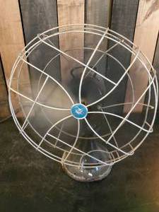 lot 73 image: Heavy Duty Vintage 1940s Working Oscillating Emerson Electric Fan