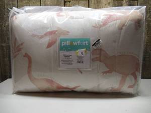 lot 5 image: Twin Dinosaur Kids Comforter Set PinkWhite - Pillowfort