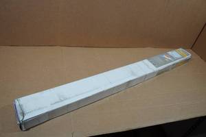 lot 29 image: Cordless Morningstar 1 Vinyl Mini Blinds - White 43x64