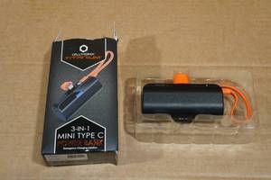 lot 91 image: Celltronix Titanium 3-in-1 Mini Type C Power Bank