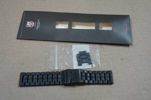 lot 136 image: Luminox FPX.2402.21B.K 26mm Stainless Steel Watch Strap