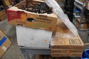 lot 166 image: Assorted Organizers and Shelves