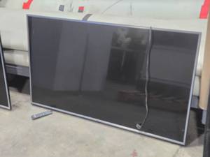 LG 60" Flatscreen TV 60UH6035 with Remote Control and Power Cord