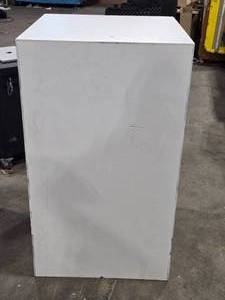 lot 417 image: Acrylic Pedestal Display 24 x 24 x 42