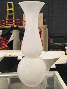 lot 431 image: Glass Vase 29 12 x 11 (white)