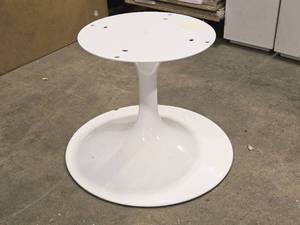 lot 443 image: Table Base (no table top) 15 12 x 20