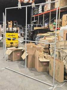 lot 454 image: Back Drop Frame 89 x 96 (rectangle)