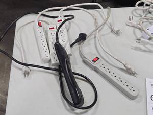 lot 637 image: Lot of (5) Power Strip Surge Protector 6-Outlet (assorted)