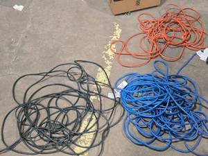 lot 607 image: Lot of (3) Extension Cords (assorted)