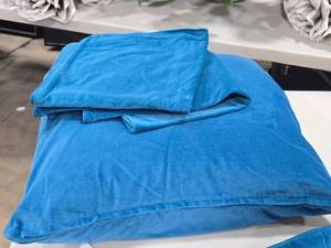 lot 645 image: Lot of (4) Ikea Sanela Velvet Throw Pillow Covers 26 x 26 (blue) with One Pillow Insert