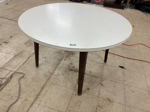 4ft round activity table