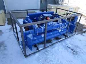 lot 175 image: Top Cat 72 Skid Steer Harley Rake Soil Conditioner (had some damage in shipping see pics)