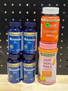 lot 73 image: Melatonin, Turmeric