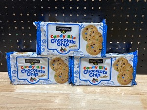 lot 60 image: Cookies