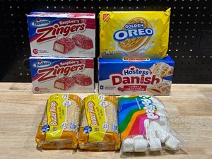 lot 61 image: Snacks