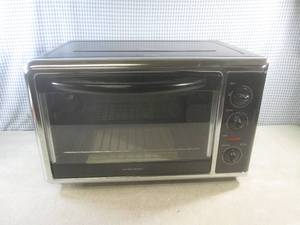 lot 12 image: (EW3) Hamilton Beach 31100 Toaster ...