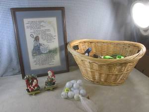 lot 21 image: (F-1) Assorted Bungee Cords and Rat...