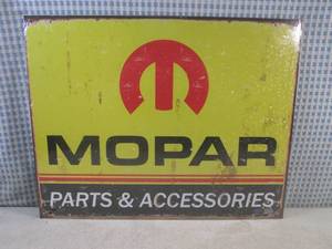 lot 26 image: (FS) Mopar Parts & Accessories Tin ...