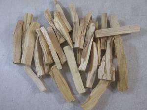 lot 44 image: (EC1) 24 - 4 Sacred Smoke Palo San...