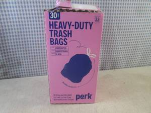 lot 81 image: (BSB) 30-Count 30-33 Gallon Heavy-D...