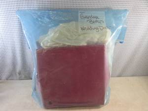 lot 155 image: (EW5) Vintage Wedding Dress in Larg...