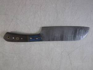lot 225 image: (FS) 10 12 Damascus Blade Knife...