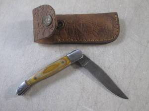 lot 230 image: (FS) 7 14 Damascus Blade Folding ...