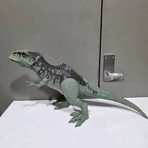 lot 17 image: Large Jurassic World Style Dinosaur Action Figure  Approx. 24 Long (Retail $50$100)  Lot 17