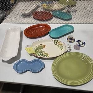 lot 90 image: Vintage Serving Platters Dishware Pottery Trays Ceramic Tableware Kitchen Decor Lot
