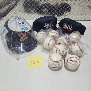 lot 123 image: Minnesota Twins Autographed Baseball Lot Signed MLB Balls Hats Souvenir Helmet Collectibles