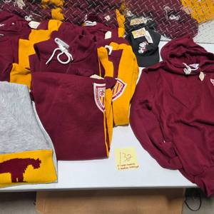 lot 132 image: University of Minnesota Hoodies Sweatshirts Apparel Lot Gophers NCAA  Peanuts Snoopy Hat