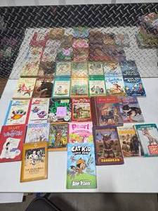 lot 171 image: Huge Kids Book Lot Diary Of A Wimpy Kid Cat Kid Charlottes Web Beverly Cleary