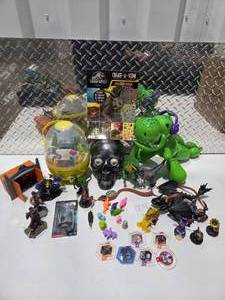 lot 184 image: Jurassic World Dragon Figure Lot Skylanders Disney Infinity Toys Kids Mixed Bundle