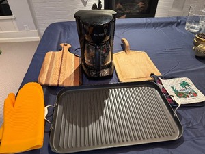 For Your Kitchen - Black and Decker 12 Cup Coffee Maker, Broiler, Cutting Boards and Silicone and Cloth Potholders