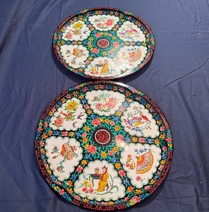 Vintage Daher Decorated Tin Serving Trays Featuring a Colorful Chinoise Inspired Design 16.5