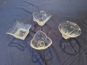 Set of Crystal Flower Shaped Gelato Bowls