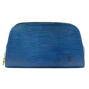 lot 54 image: Louis Vuitton Blue Epi Leather Cosmetic Pouch Pre-Owned Retail $750