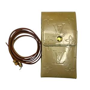 lot 58 image: Louis Vuitton Beige Monogram Vernis Leather Phone Pouch Crossbody Pre-Owned Retail $695