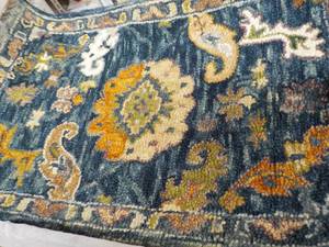 lot 15 image: LOLOI Wool Hooked Accent Rug...