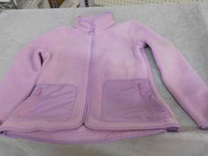 lot 120 image: Zip Front Fleece Jackets size Petit...
