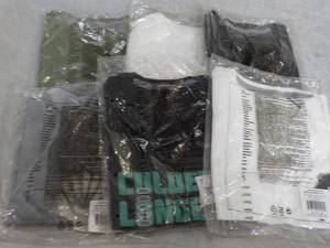 lot 121 image: 6 New Hydro Flash Tops - various Si...