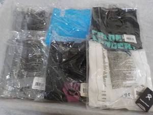 lot 126 image: 6 New Hydro Flash Tops - various Si...