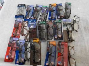 lot 143 image: 25 pair Reading Glasses - various s...
