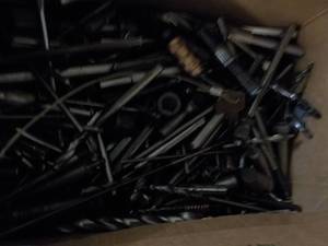 lot 168 image: Box of Drill Bits various sizes an...