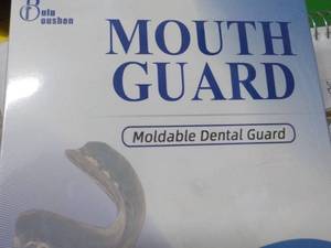lot 231 image: 10 pack Moldable Guard...